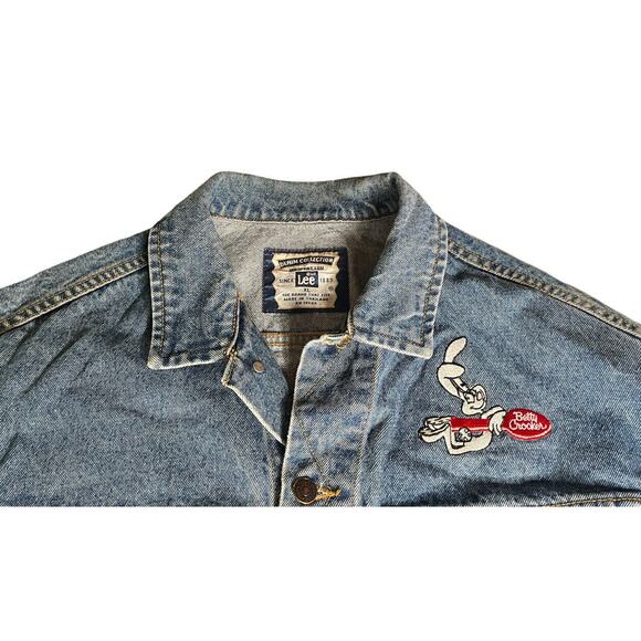 Vintage Lee Denim Trucker Jean Jacket Embroidered Betty Crocker Trix Bunny Sz XL - Picture 6 of 13